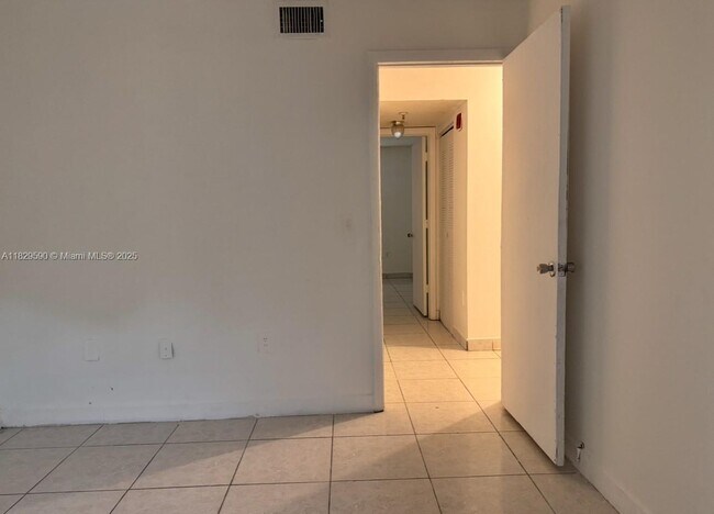 Building Photo - 2145 NW 19th Terrace