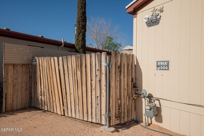 Building Photo - 11827 Quail Bush Cir