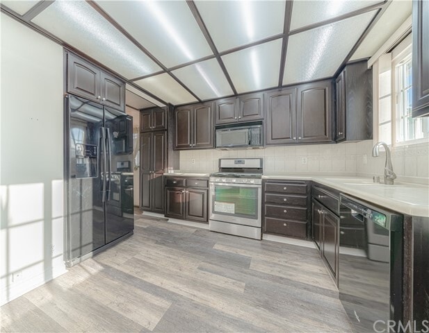 Building Photo - 17032 Van Ness Ave