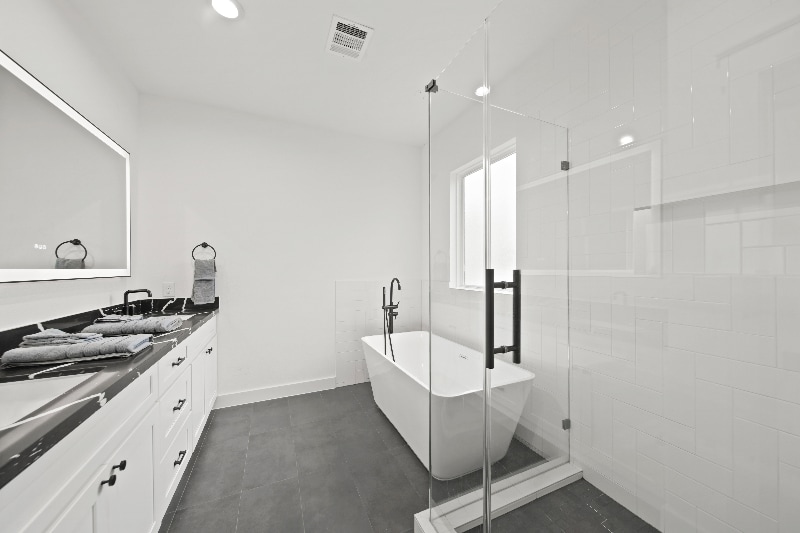 Building Photo - 2510 Gray St