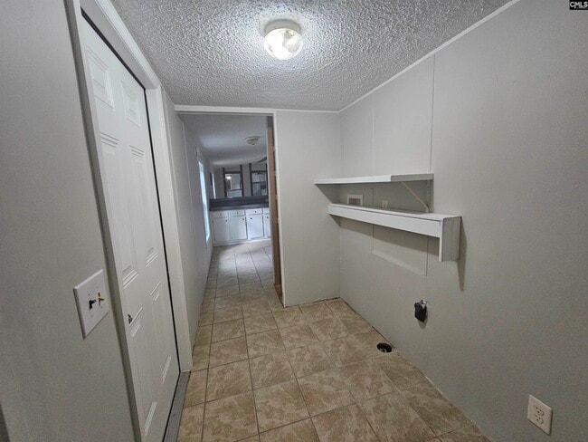 Building Photo - 4012 Mineral Springs Rd