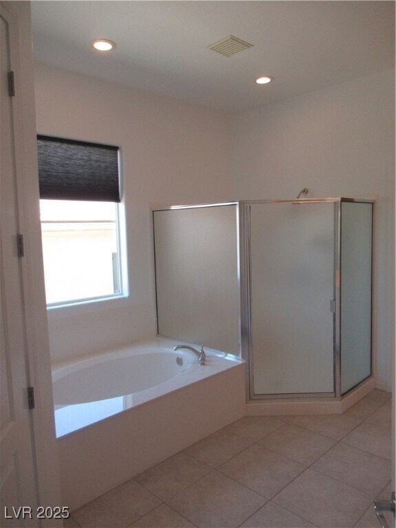 Building Photo - 2091 Clearwater Lake Dr