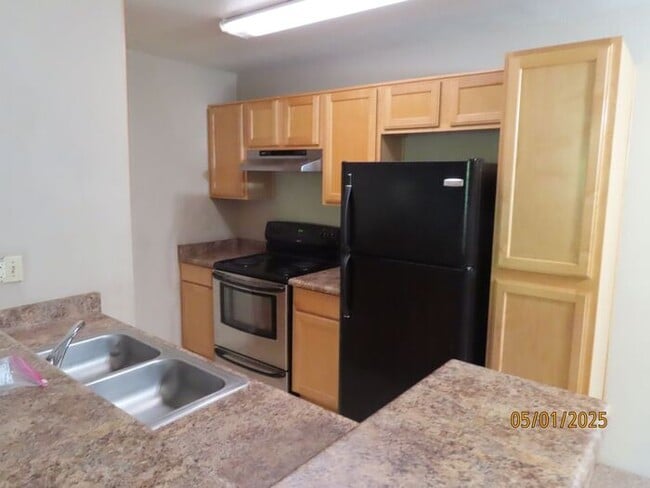 Building Photo - 1- Bedroom 1 Bath in Shadow Bend