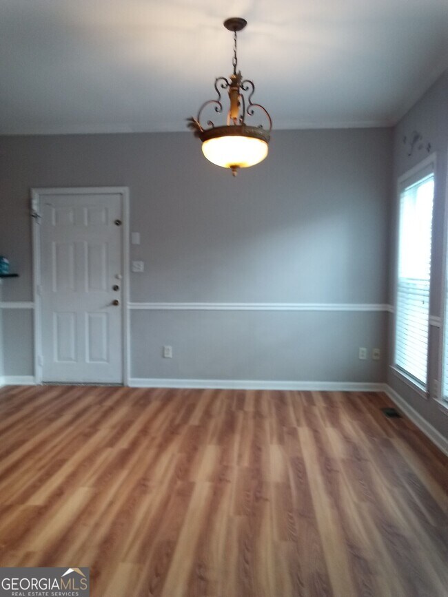 Building Photo - 403 St Dunstans Ct