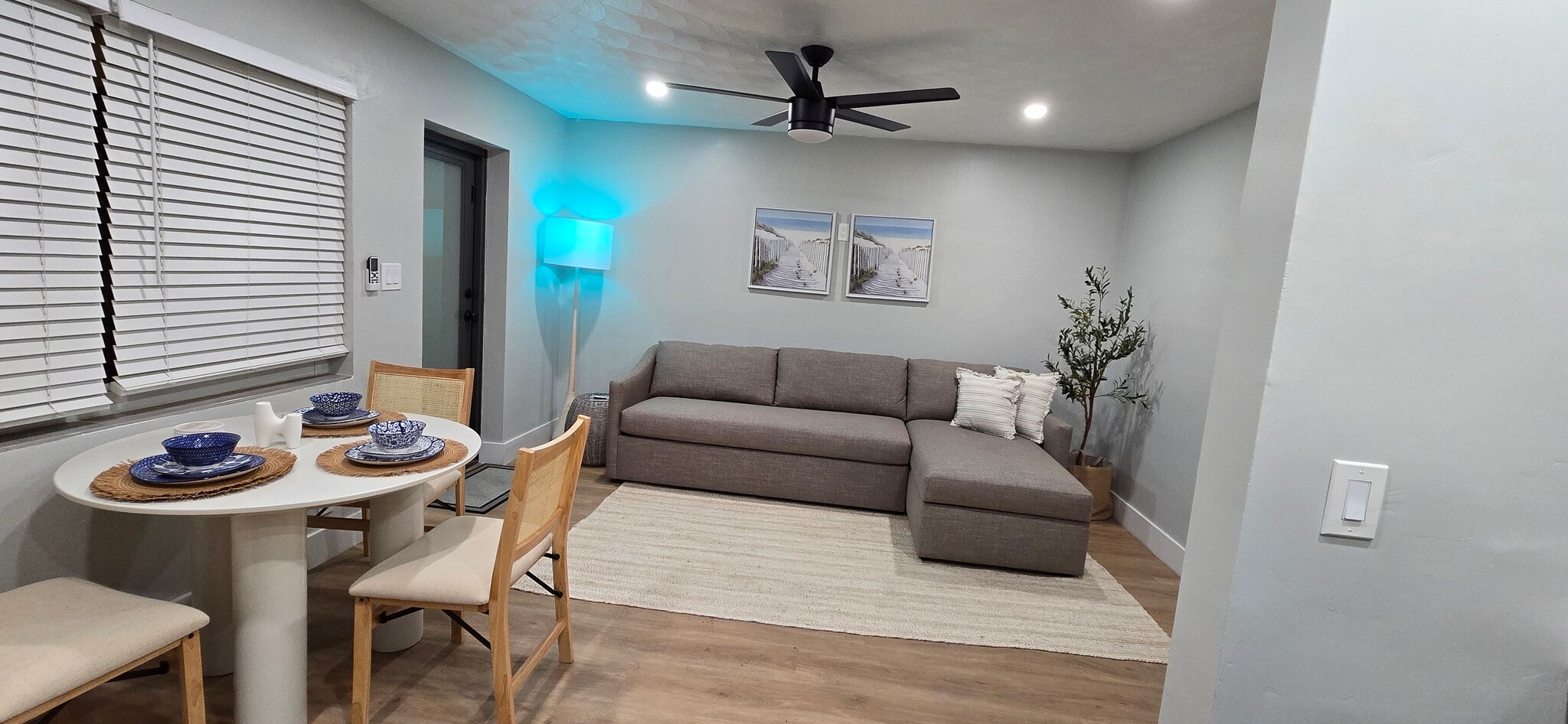 Building Photo - 1634 NE 4th Pl