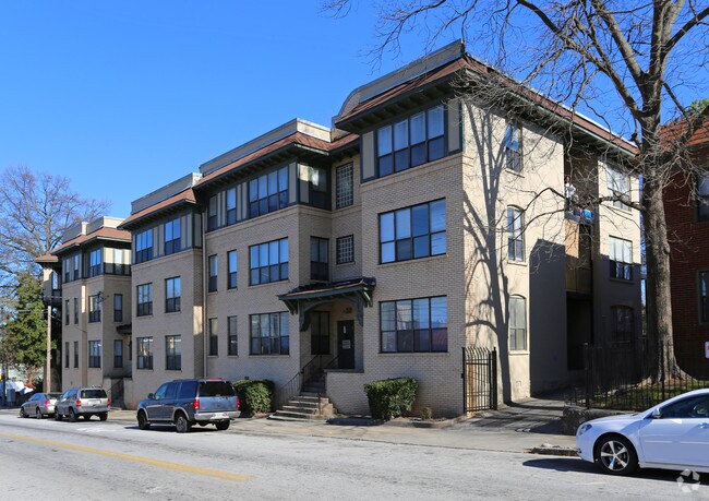 Building Photo - 443 NE Ponce De Leon Ave