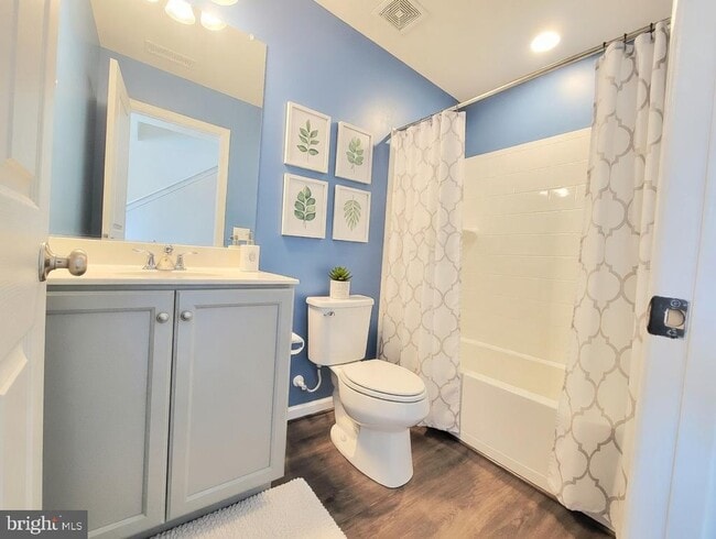 Building Photo - 8430 Pine Bluff Rd