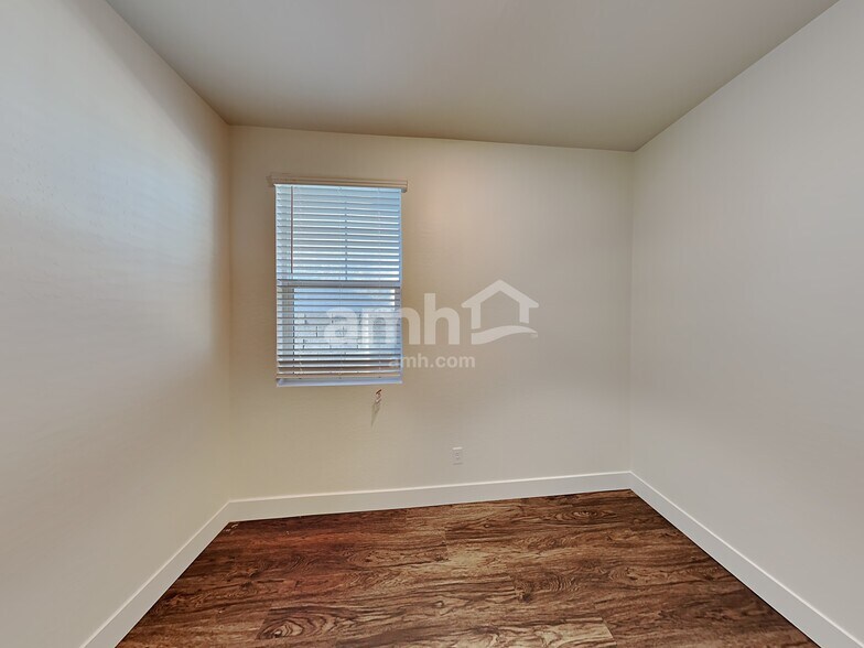 Building Photo - 21384 S 231st Way