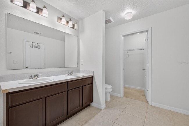 Building Photo - 1097 Augustus Dr