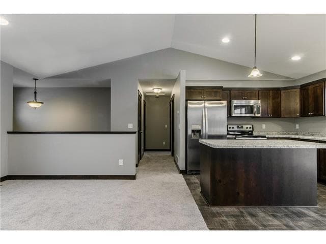 Building Photo - 1025 Pheasant Run