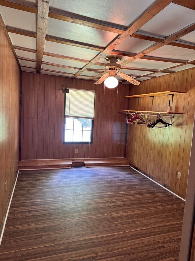 Building Photo - 2 BED, 2 BATH MOBILE HOME LOCATED IN ASHEBORO ON SOUTH LAKE DR!