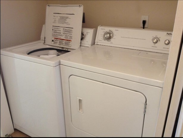 Building Photo - 2401 Jackson Bluff Rd