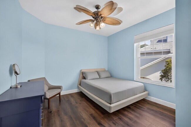 Building Photo - 1603 Mizzenmast Way
