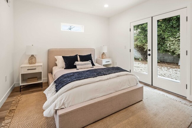 Building Photo - Gorgeous 1 Bedroom Home in Faircrest Heights!