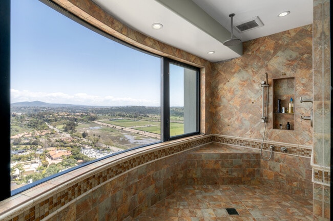 Building Photo - 4628 Rancho Reposo