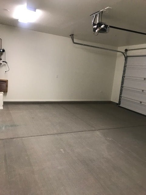 Building Photo - Coming Soon.....3 bed 2 Bath in The Villas...