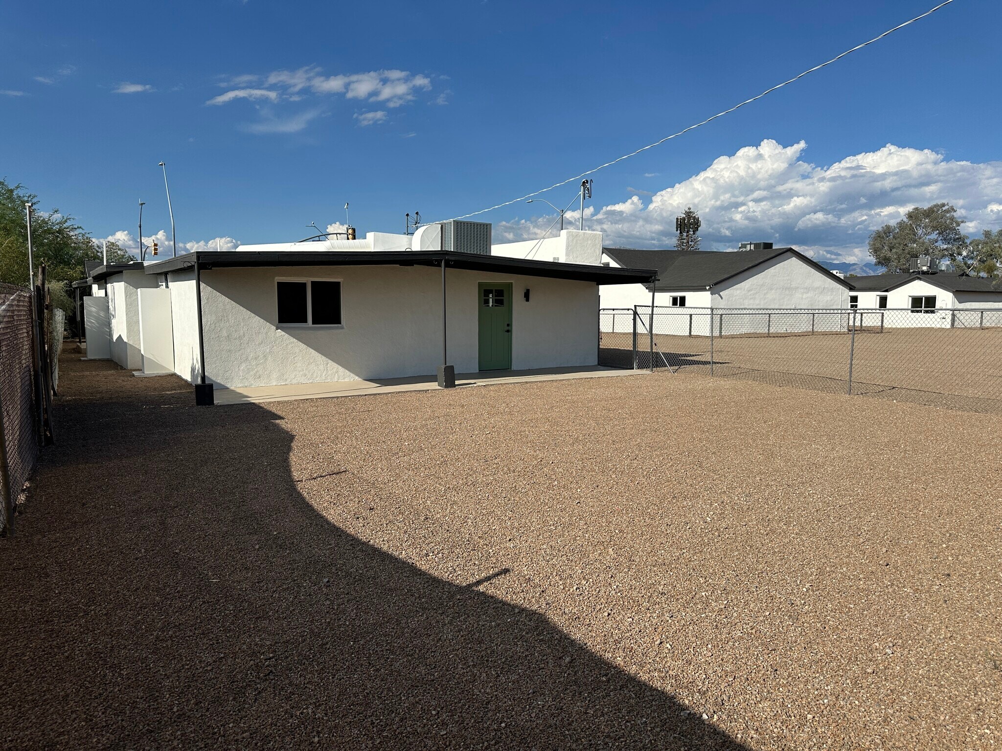 Large private fenced yard - 1331 W Speedway Blvd