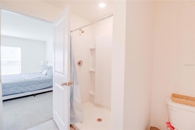 Building Photo - 8695 SW 46th Ave