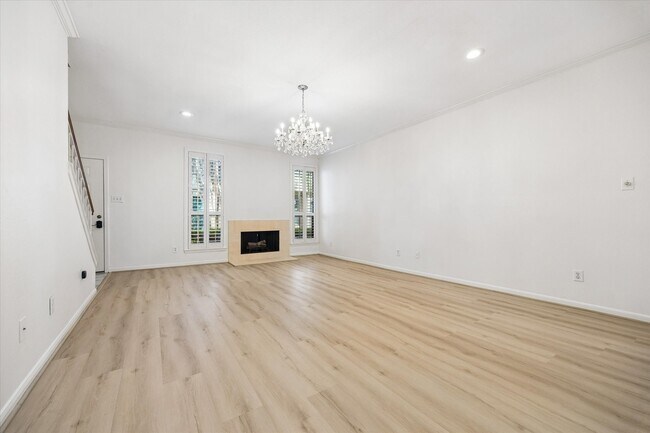 Building Photo - 1201 McDuffie St