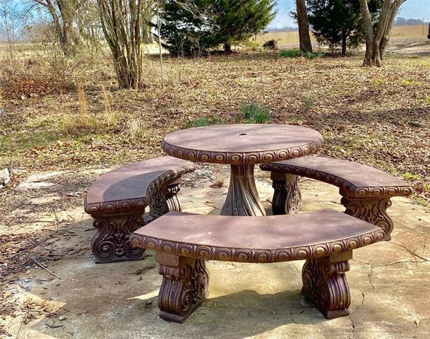 Building Photo - 272 County Road 2062