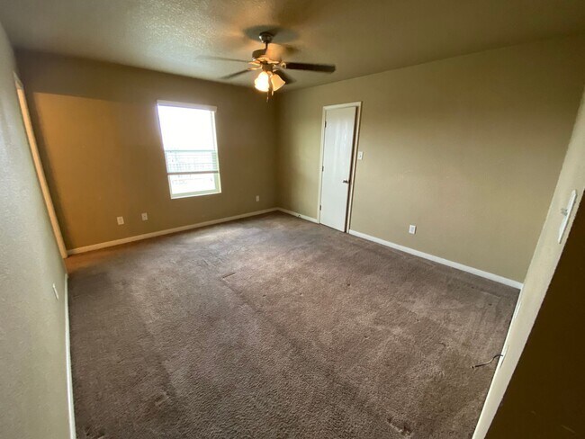 Building Photo - 2501 Cody Poe Rd