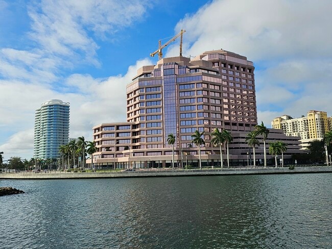 Building Photo - 4500 S Ocean Blvd