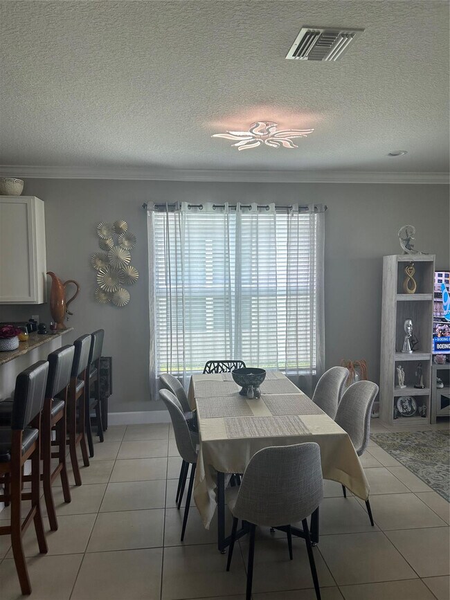 Building Photo - 11826 SW Brighton Falls Dr