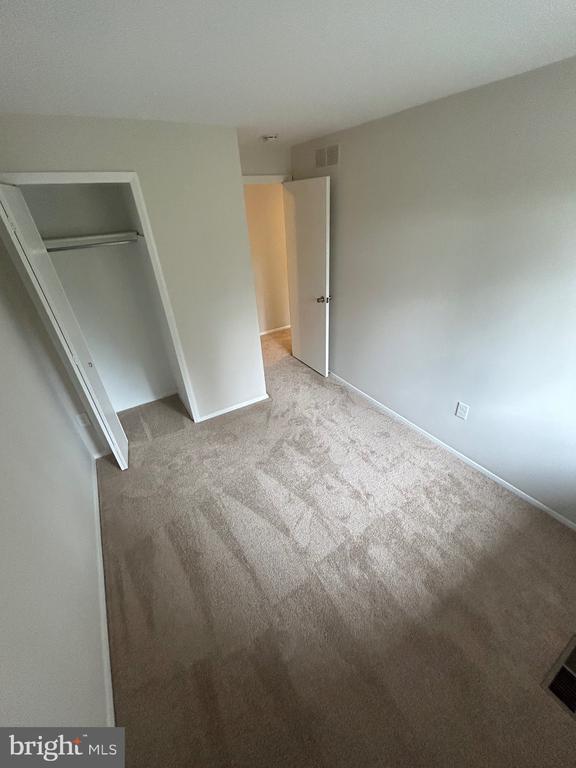 Building Photo - 7051 Knighthood Ln