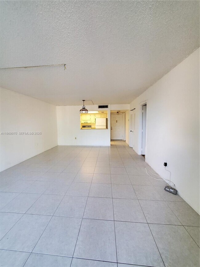 Building Photo - 5550 NW 44th St