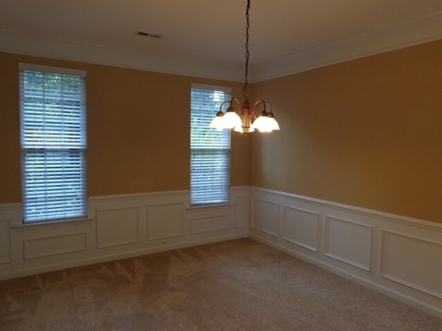 Building Photo - 104 Edenberry Way