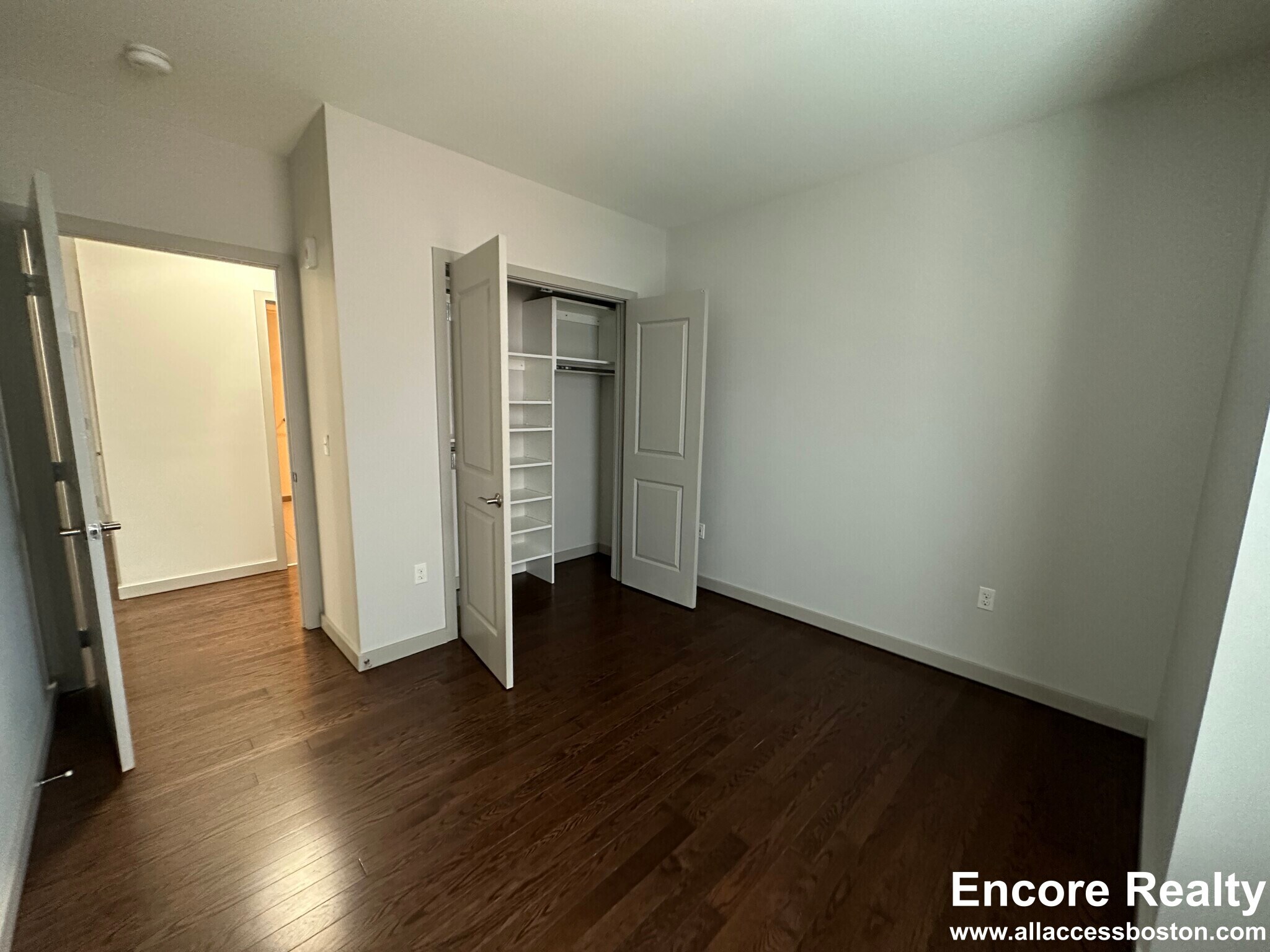 Building Photo - 21 Harris St