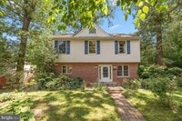 Building Photo - 1161 Green Holly Dr