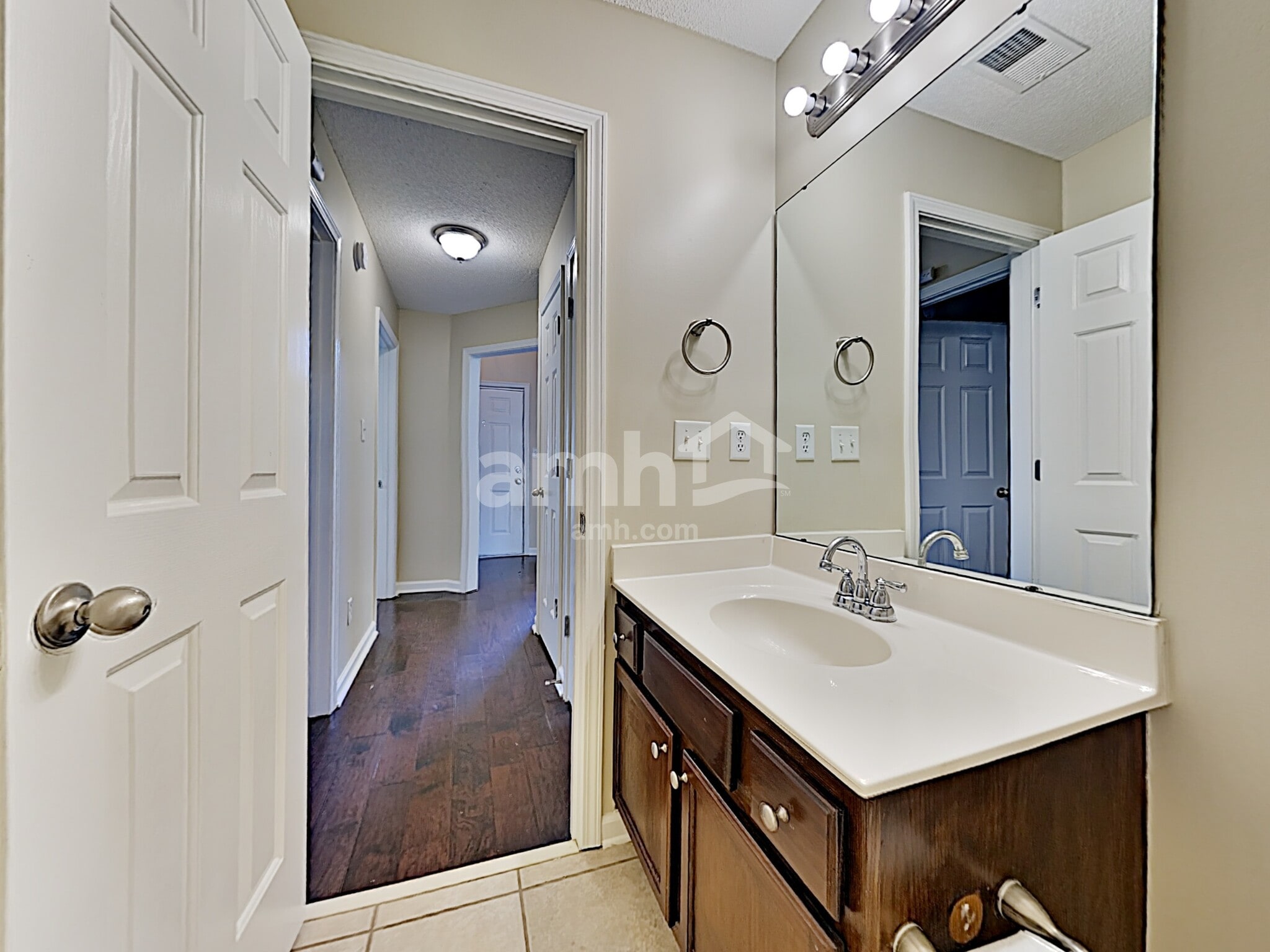 Building Photo - 10736 Wyckford Dr