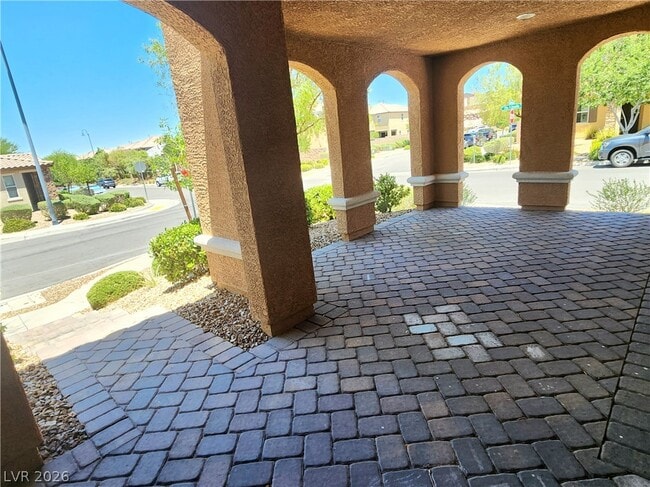 Building Photo - 3001 Camino Sereno Ave