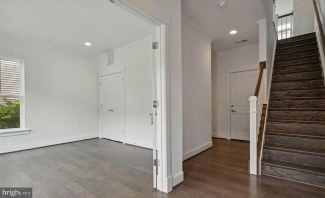 Building Photo - 22950 Camilla Springs Sq