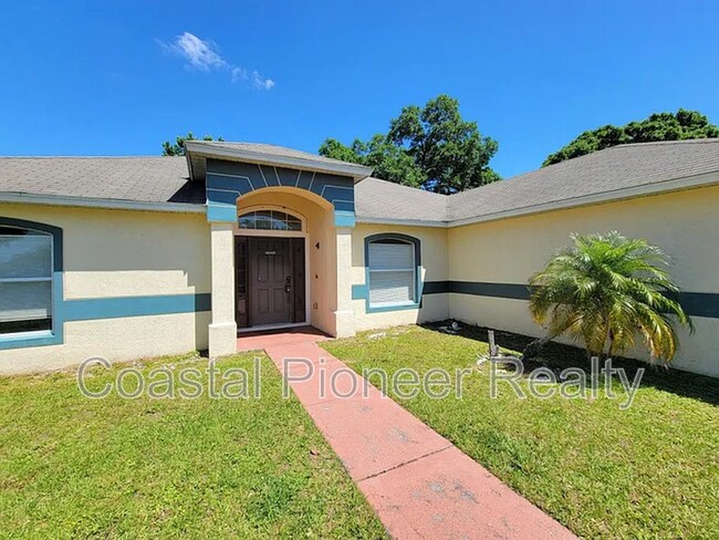 Building Photo - 705 Fisher Dr