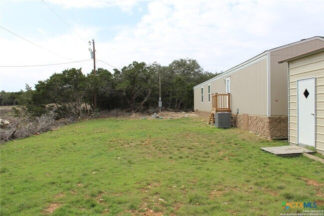 Building Photo - 846 Inglewood Dr