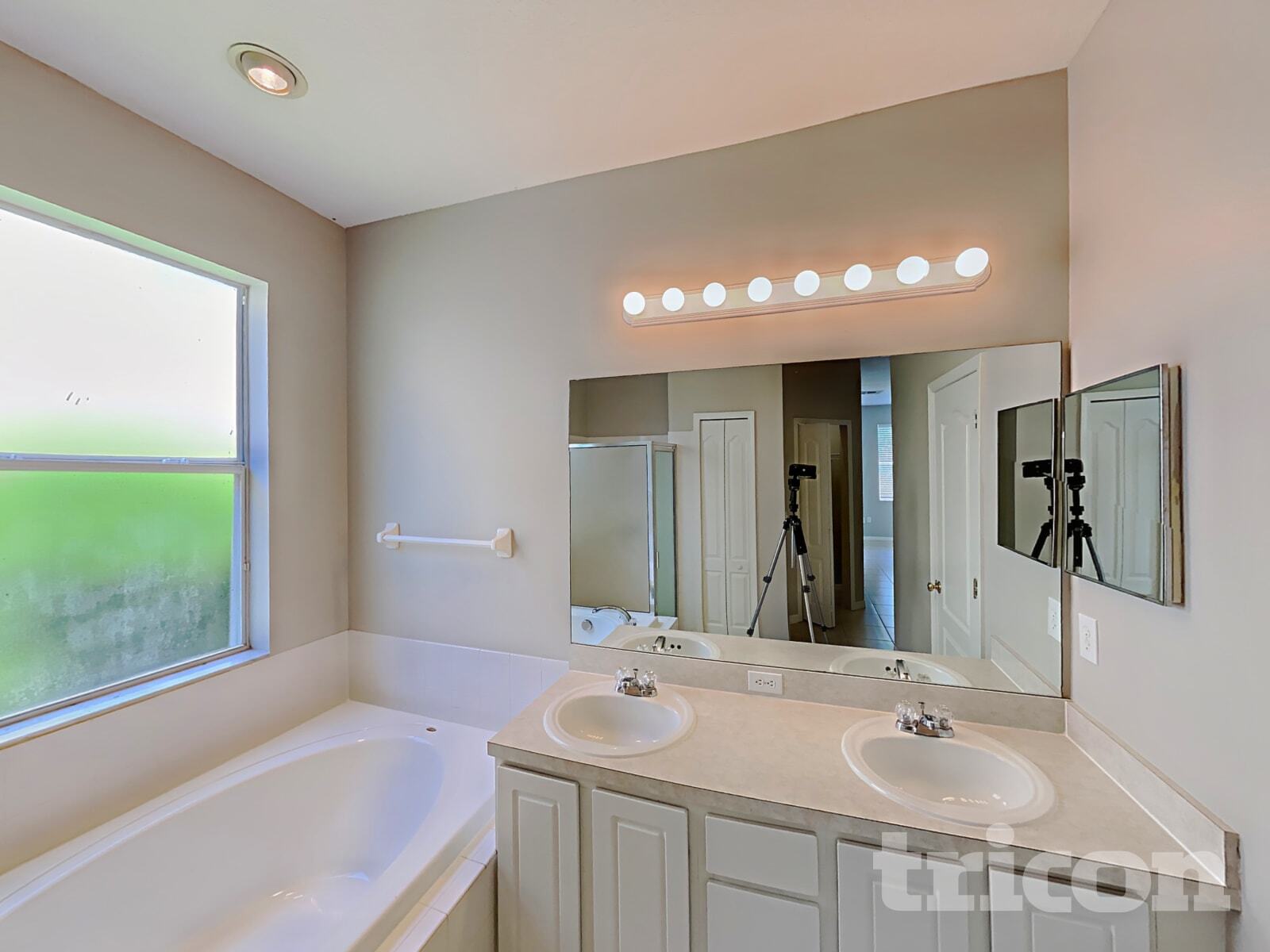 Building Photo - 13347 Haverhill Dr