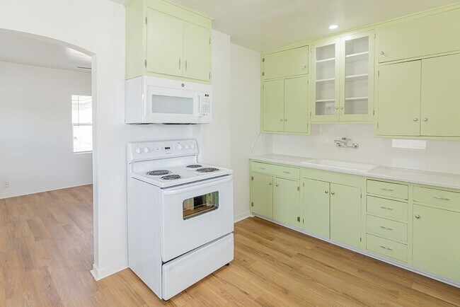 Building Photo - 175 S 100 W