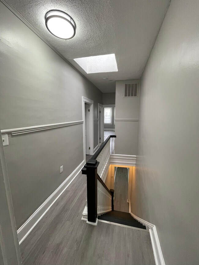 Building Photo - Calverton Heights