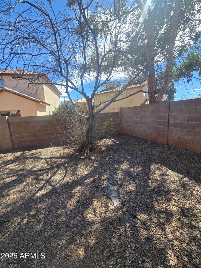 Building Photo - 1001 Montrose Ave