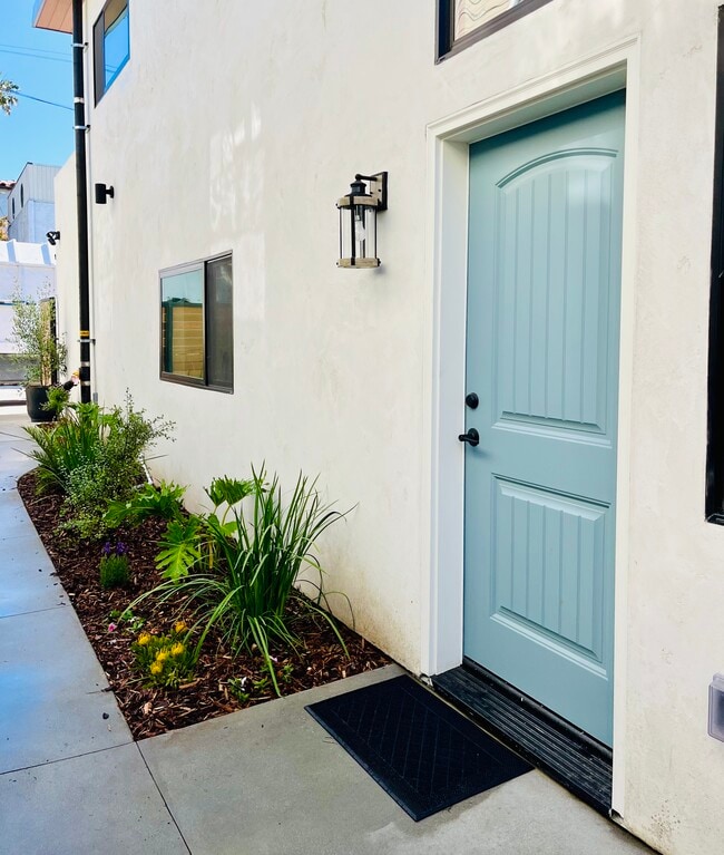 Building Photo - 31 Hermosa Ave