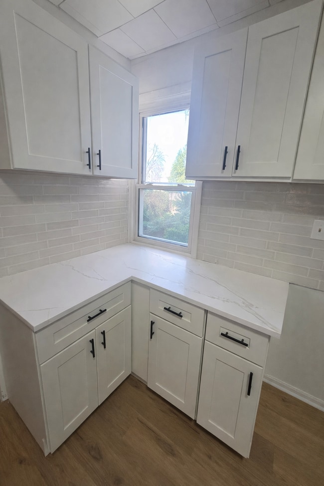 Building Photo - 1812 S 7th St