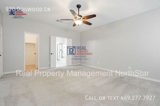 Building Photo - 920 Dogwood Ln