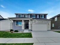 Building Photo - 3354 Fields Ave