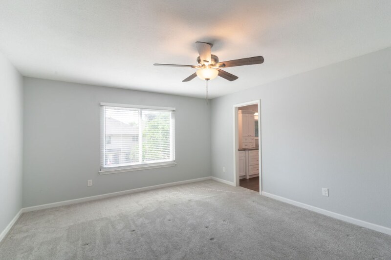 Building Photo - 8319 Columbia Falls Dr