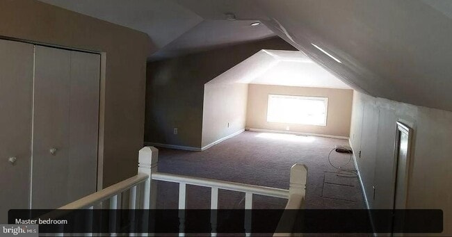 Building Photo - 21 W 2nd Ave