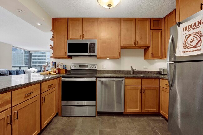 Building Photo - 440 N Wabash Ave