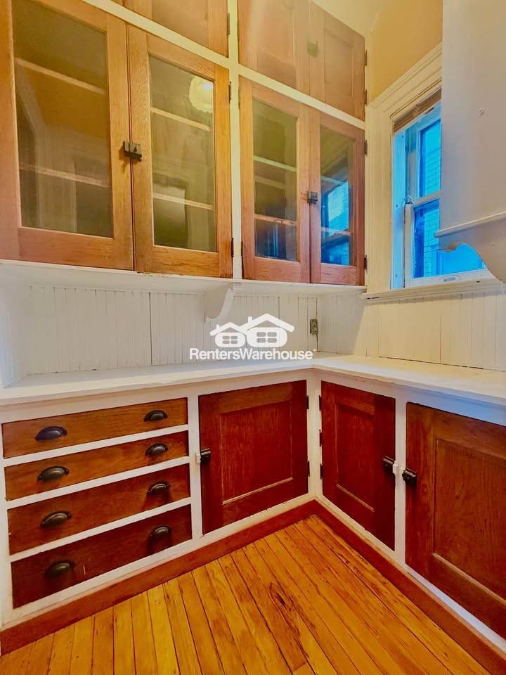 Building Photo - 669 17th St