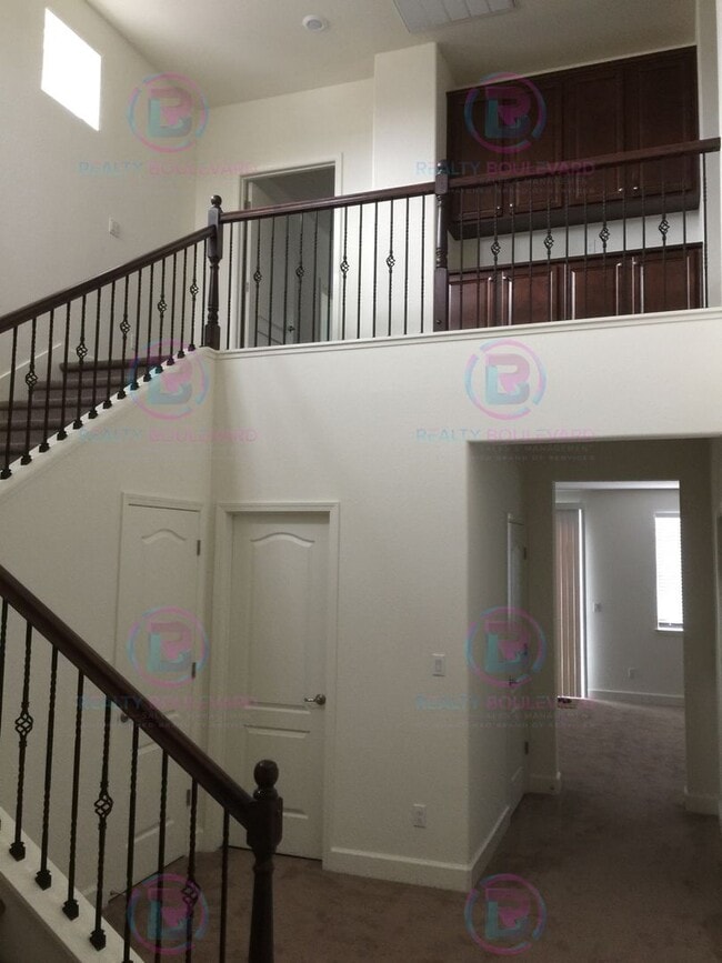 Building Photo - 1/2 Month Free! 3 Bedroom 2 Bath Home Home in Wingfield!!